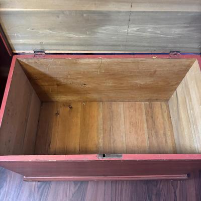 LOT 101: Primitive Blanket Chest