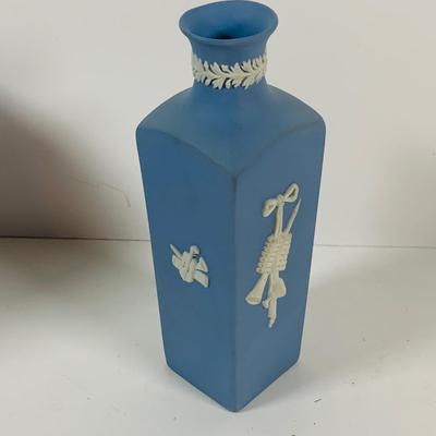 LOT 109: Wedgwood China Holiday Sale Pieces and More