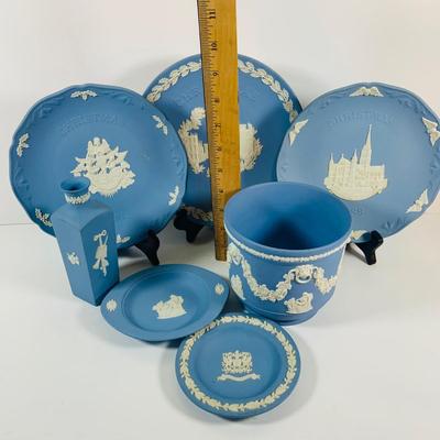 LOT 109: Wedgwood China Holiday Sale Pieces and More