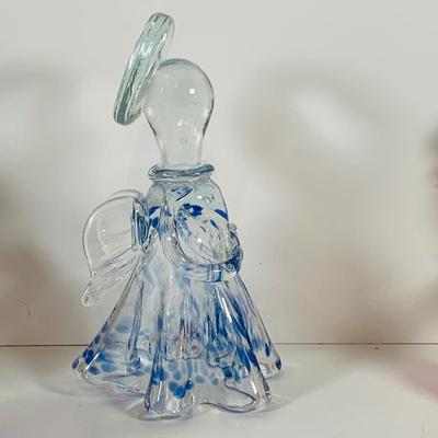 LOT 119: Collection of Hand Blown Art Glass Angels and Other Holiday Holiday Decor