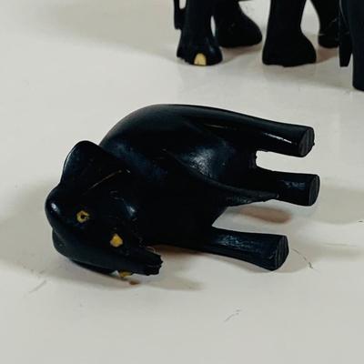 LOT 122: A Large Pack of Elephant Figures Including Etched Shells