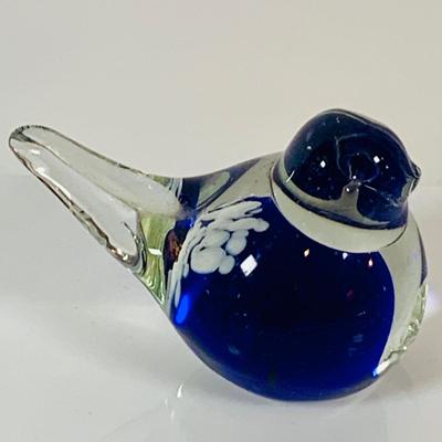 LOT 126: Assortment of Art Glass and Crystal Bird Figures, Trinket Box and More
