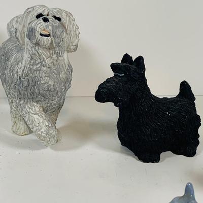 LOT 127: Assorment of Dog Figures, Banks, and More