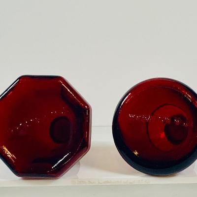 LOT 129: Collection of Wheaton Miniature Glass Bottles with Corks