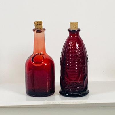 LOT 129: Collection of Wheaton Miniature Glass Bottles with Corks