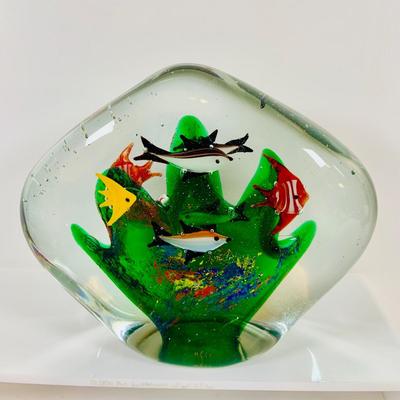 LOT 135: Art Glass Aquarium and Pink Glass Ball Paper Weights