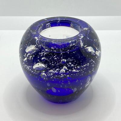 LOT 163: Hand Blown Unique Glass Paperweights
