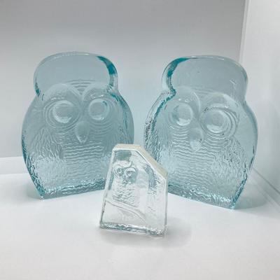 LOT 165: Owl Art Glass - Pair of Blenko Style and More