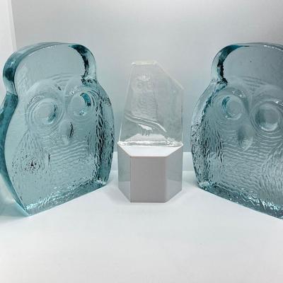 LOT 165: Owl Art Glass - Pair of Blenko Style and More