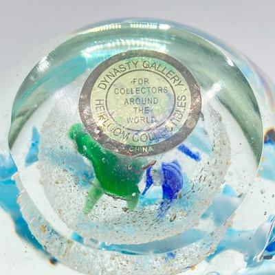LOT 168: Colorful Glass Art Paperweights - Dynasty Gallery Heirloom Collectibles and More