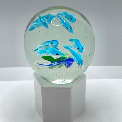LOT 168: Colorful Glass Art Paperweights - Dynasty Gallery Heirloom Collectibles and More
