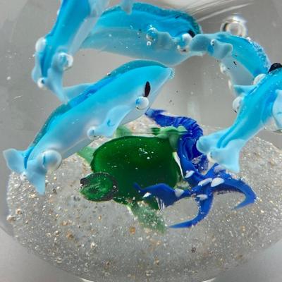 LOT 168: Colorful Glass Art Paperweights - Dynasty Gallery Heirloom Collectibles and More
