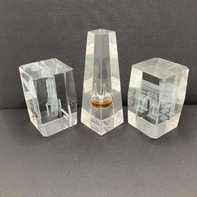 LOT 169: Etched / Carved Glass and Acrylic Collection