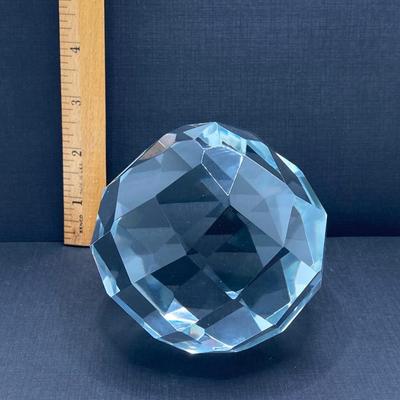 LOT 171: Round Clear Glass Prism Ball on Dragon Stand