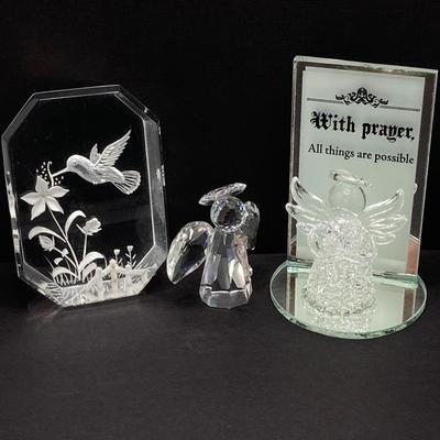 LOT 172: Crystal / Glass / Acrylic Miniature Collection - Swarovski and More