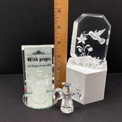 LOT 172: Crystal / Glass / Acrylic Miniature Collection - Swarovski and More