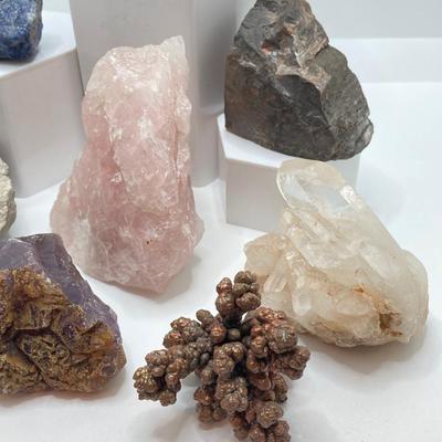 LOT 173: Crystal / Rock and Stone Collection