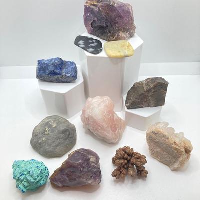 LOT 173: Crystal / Rock and Stone Collection