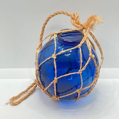 LOT 177: Vintage Blue Themed Art Glass Ornaments and More