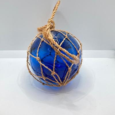 LOT 177: Vintage Blue Themed Art Glass Ornaments and More