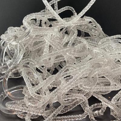 LOT 181: Dazzling Clear Art Glass Chain