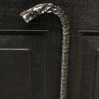LOT 183: Glass Vintage Handcrafted Cane