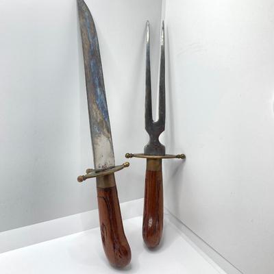 LOT 187: Knife and Fork Carving Set (India), Baoding Health Balls and Decorative Plate