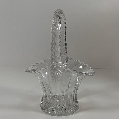 LOT 194: Large Crystal Nachtmann Crystal Vase, Large Crystal Pitcher, Crystal Basket and Art Glass Bottle