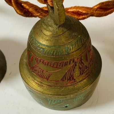 LOT 198: Vintage Brass Bells, Bowl and Frog