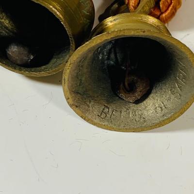 LOT 198: Vintage Brass Bells, Bowl and Frog