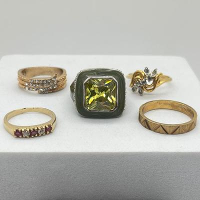 LOT 201J: Vintage Pierced Earrings and Rings