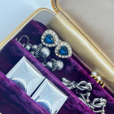 LOT 202J: Vintage Screwback and Clip On Earrings with a Beautiful Purple Velvet Lined Case