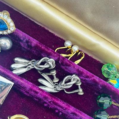 LOT 202J: Vintage Screwback and Clip On Earrings with a Beautiful Purple Velvet Lined Case