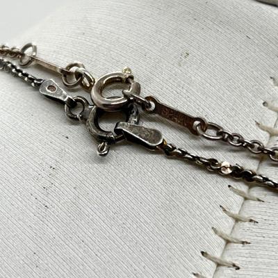 LOT 223J: Sterling Chains - 5.7 Grams