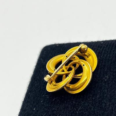 LOT 225J: 14K Yellow Gold and Enamel Flower Pinwheel Brooch/Pin - 3.2 GTW