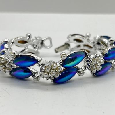 LOT 232J: Assorted Blue and Silvertone Costume Jewelry