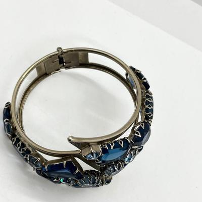 LOT 232J: Assorted Blue and Silvertone Costume Jewelry