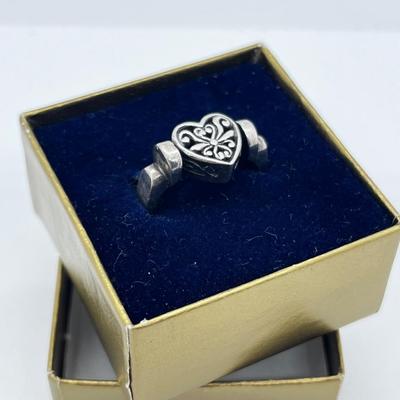 LOT 246J: Unique Spinning Brighton Ring - Size 5 - 5.8 Grams