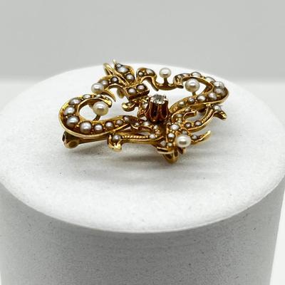 LOT 249J: 14K Yellow Gold Antique Seed Pearl Pendant/Brooch - 3.9 GTW