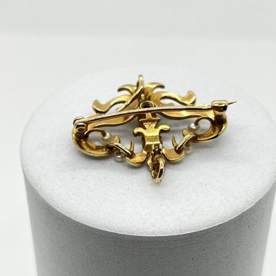 LOT 249J: 14K Yellow Gold Antique Seed Pearl Pendant/Brooch - 3.9 GTW
