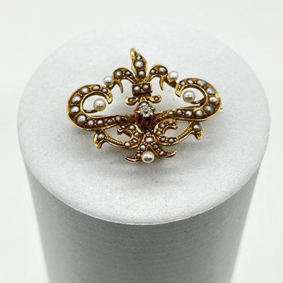LOT 249J: 14K Yellow Gold Antique Seed Pearl Pendant/Brooch - 3.9 GTW