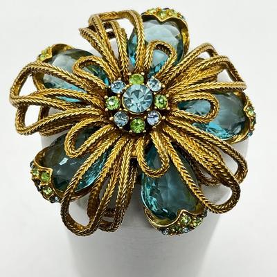 LOT 250J: Amazing Vintage Art Glass and Rhinestone Brooch/Pin