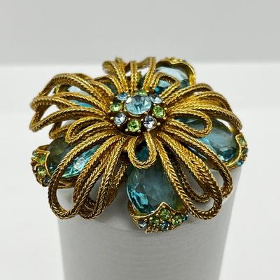 LOT 250J: Amazing Vintage Art Glass and Rhinestone Brooch/Pin