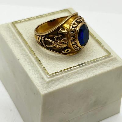 LOT 251J: 10K Yellow Gold 1967 Class Ring - 11 GTW