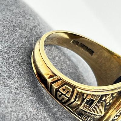 LOT 254J: 10K Yellow Gold 1965 Class Ring - Size 9.5 - 8.2 GTW