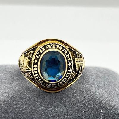 LOT 254J: 10K Yellow Gold 1965 Class Ring - Size 9.5 - 8.2 GTW