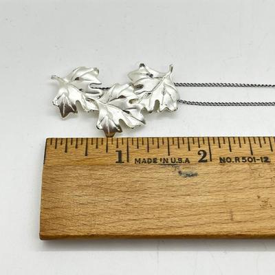 LOT 255J: Lind Sterling Leaf Pendant Necklace - 7.1 Grams - 18"