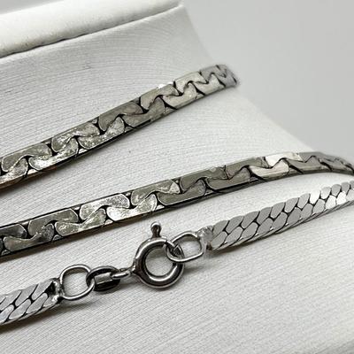 LOT 262J: Sterling Herringbone Italy Necklaces - 39.7 Grams