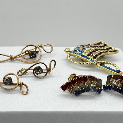 LOT 265J: Hand Crafted Gold Wire Earrings and Pendant + Vintage Patriotic Flag Brooch and Clip On Earrings