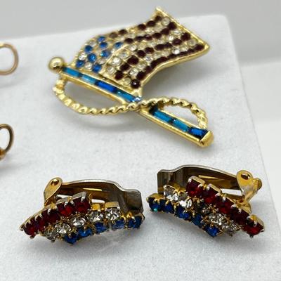 LOT 265J: Hand Crafted Gold Wire Earrings and Pendant + Vintage Patriotic Flag Brooch and Clip On Earrings
